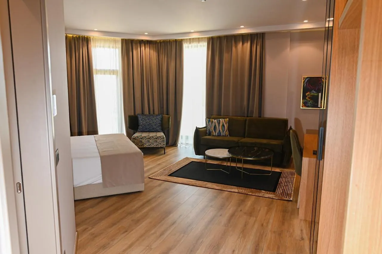White Hill Hotel, Spa & Conferences Durrës