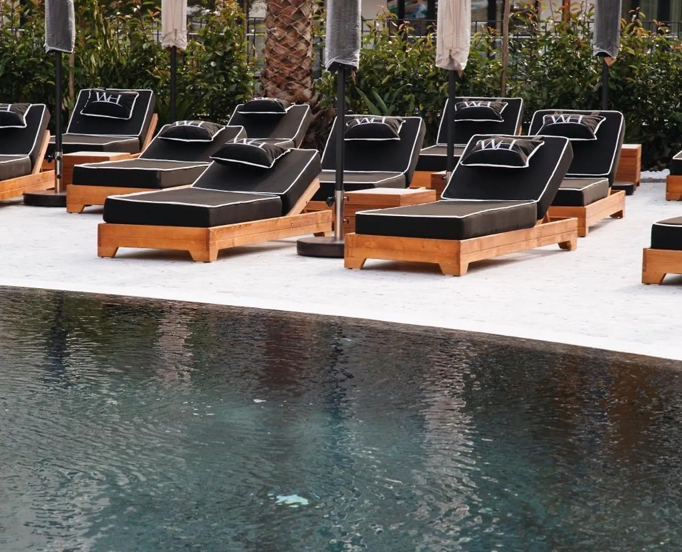 White Hill Hotel, Spa & Conferences Durres 4*,