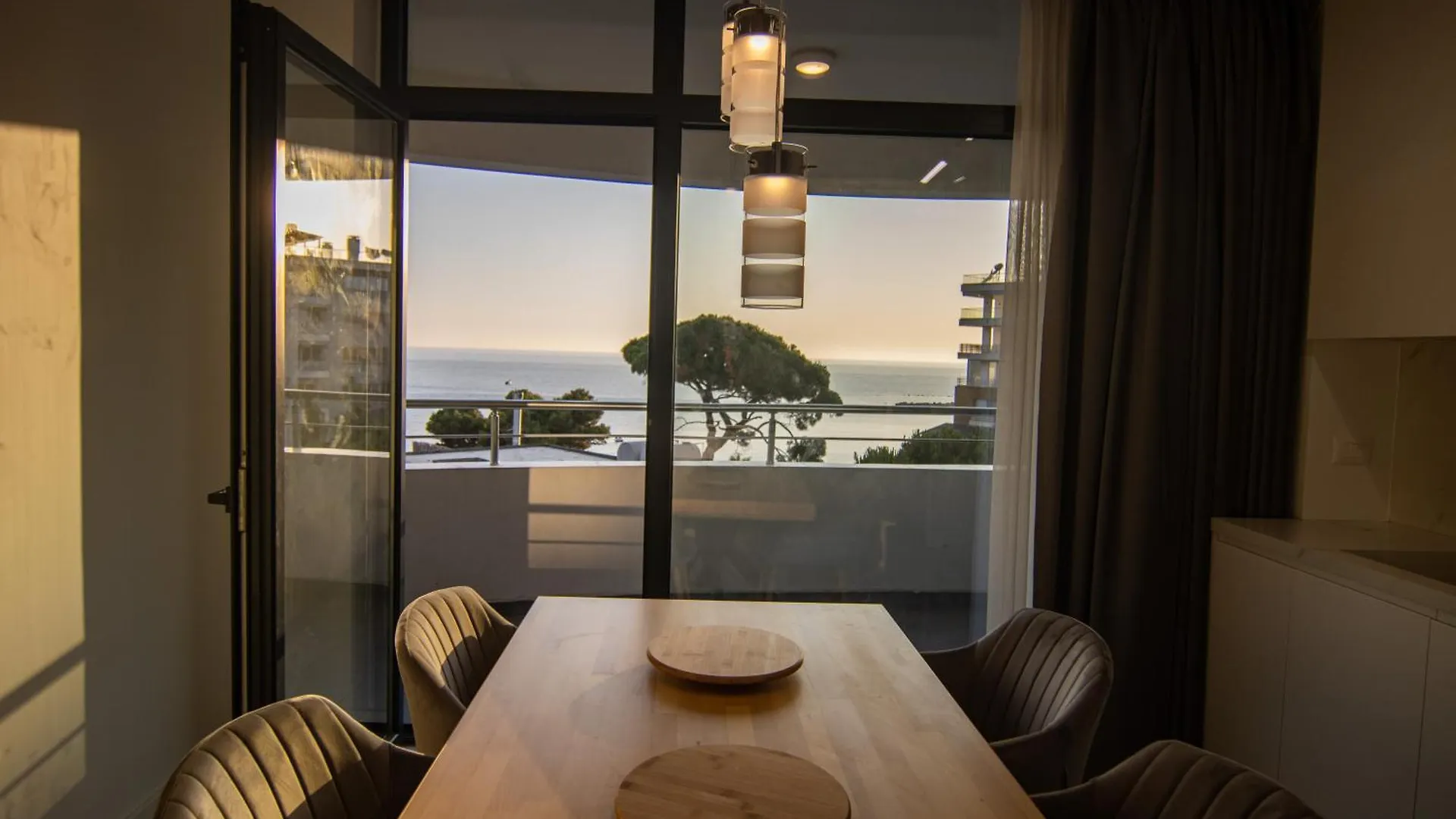 White Hill Hotel, Spa & Conferences Durres