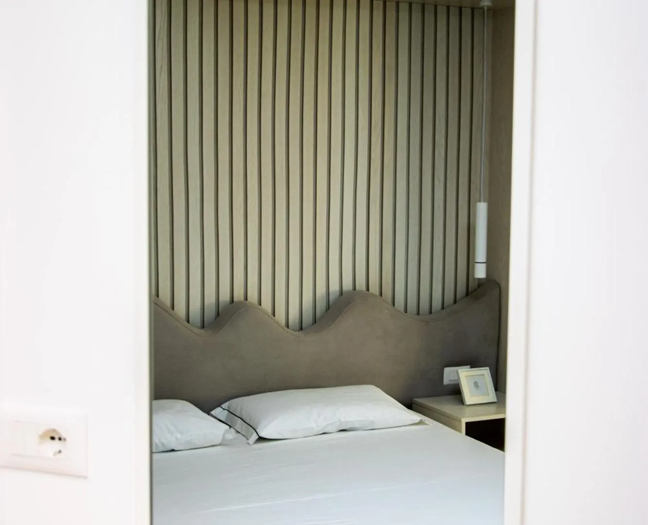 White Hill Hotel, Spa & Conferences Durres 4*,