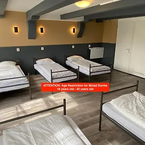 Hostel Xplore 