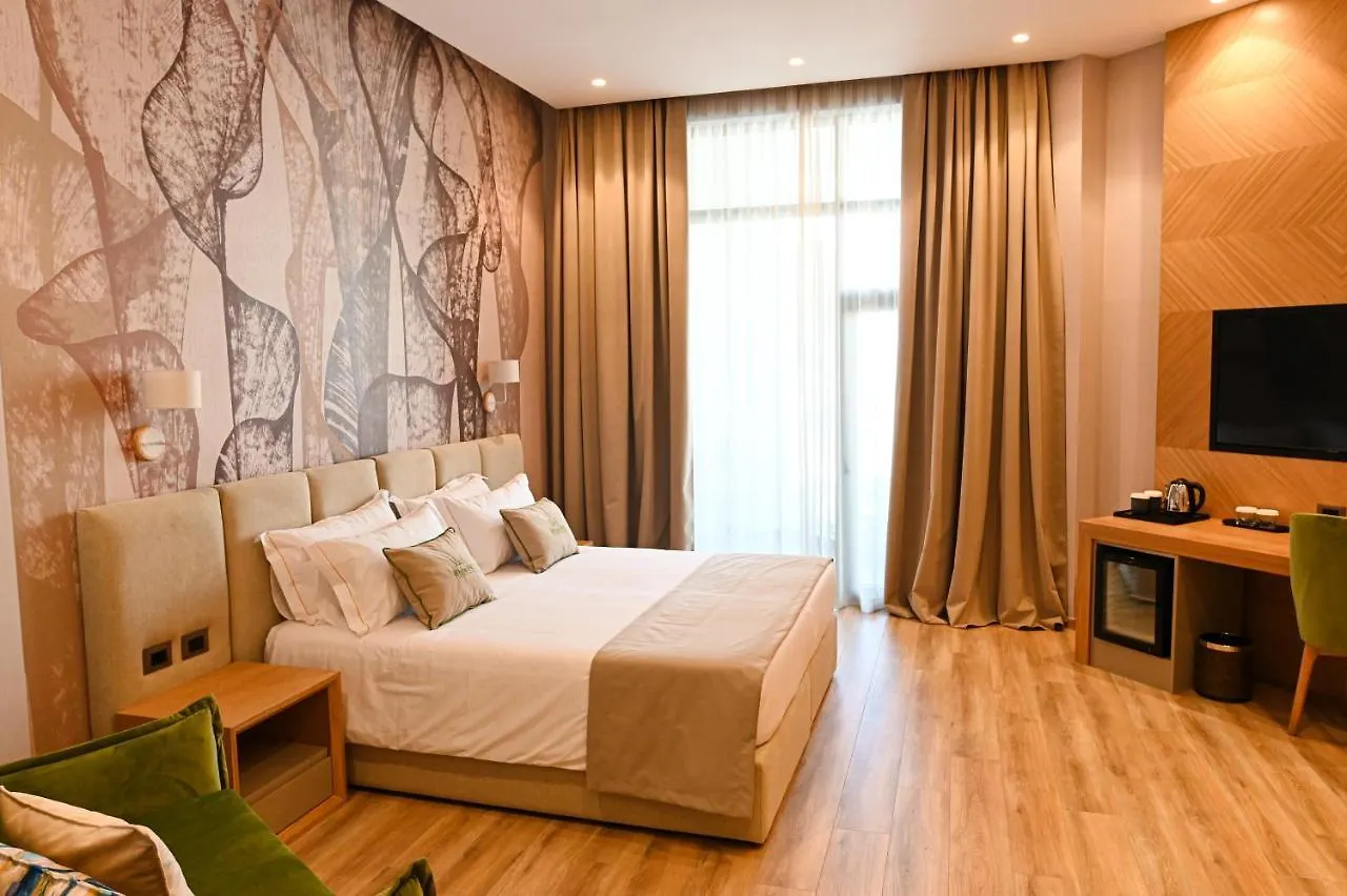 Otel White Hill Hotel, Spa & Conferences Dıraç